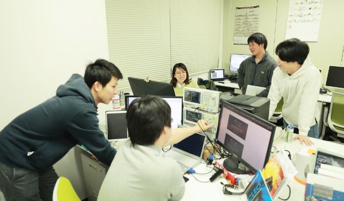 pLEDで、ぜひ一緒に新しい“光”を発見しましょう!