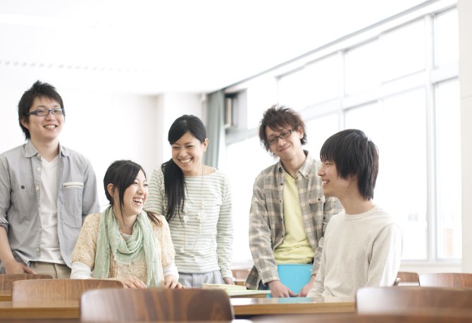 大学生の方へ